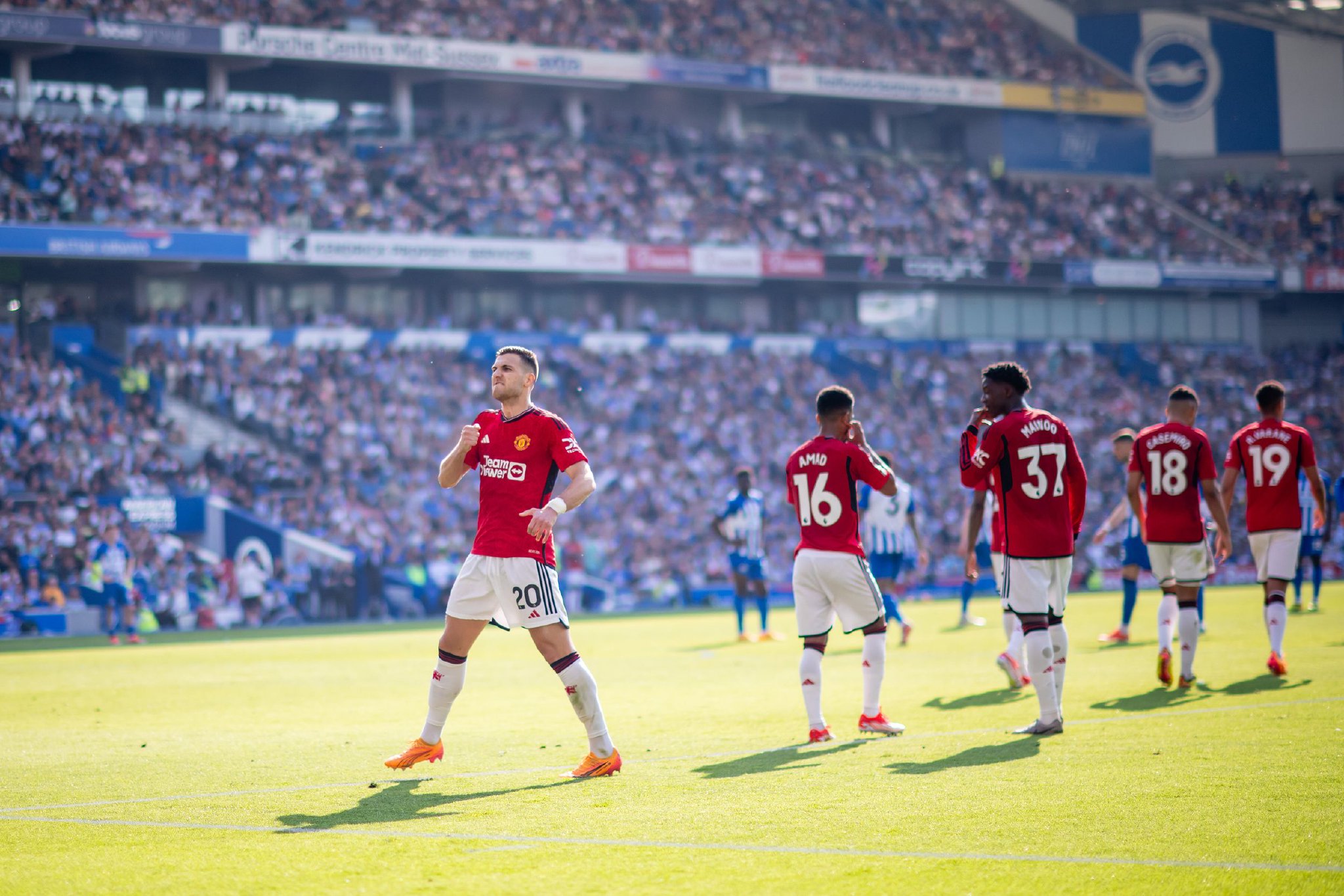 以合约形式 以合约形式